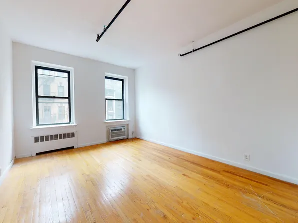 347 East 76th Street image 3 of 7