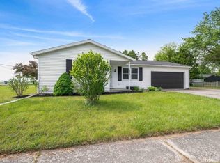 1824 Cameron Ln, New Haven, IN 46774