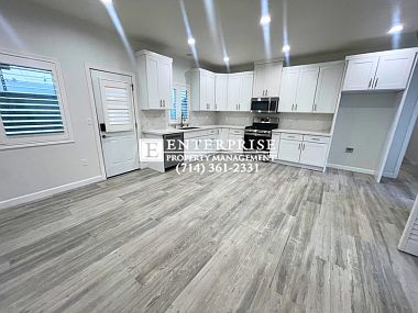 1st image of 6084 Camphor Ave