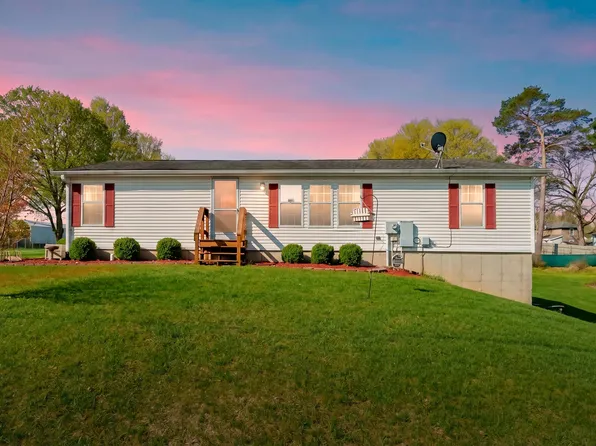 104 Seneca, Decatur, MI 49045