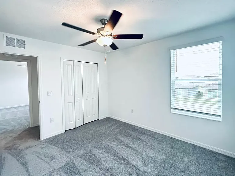 11524 Radiant Shore Loop — Photo 33