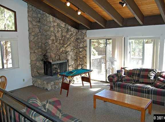 Living Room: 124A Snowbird Ct., Lake Village, NV 89449