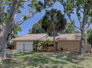 16 16th Ave SW, Largo, FL 33770