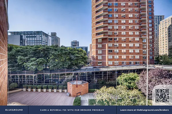 Rented by The Blueground | media 16