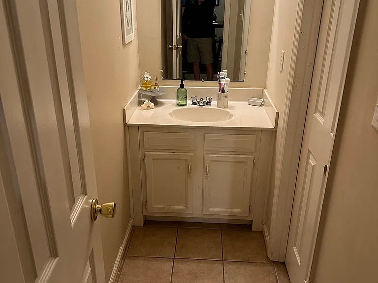 1688 Prince Ave #708 — Photo 7