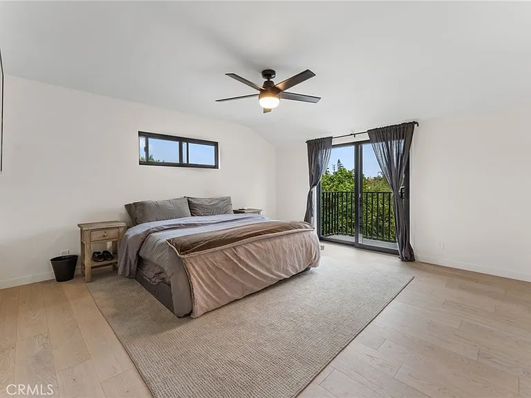 2428 Glyndon Ave — Photo 48