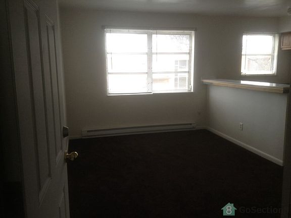 3rd image of 2880 Harrison Ave APT 8