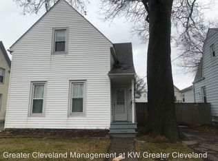 1491 Winchester Ave, Lakewood, OH