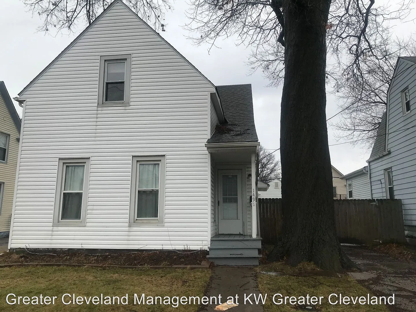 1491 Winchester Ave photo 1