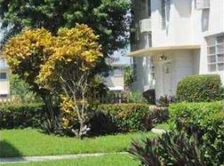 7772 Tatum Waterway Dr APT 1, Miami Beach, FL 33141