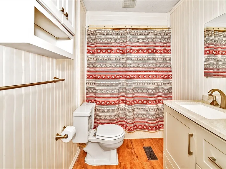 1877 Hyde Park Ave #3 — Photo 30