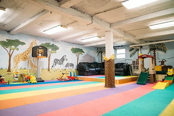 Sold by Owner | media 9