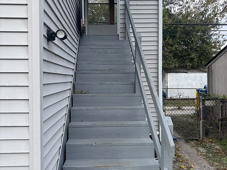2747 Washington Ave #2 — Photo 11