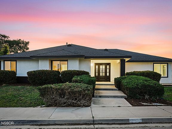 3rd image of 1423 Genoa Way