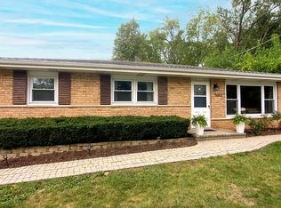 5602 Woodward Ave, Downers Grove, IL 60516