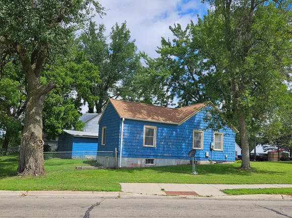 101 N 9th Ave, Albert Lea, MN 56007