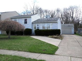 2431 E 26th St, Erie, PA 16510