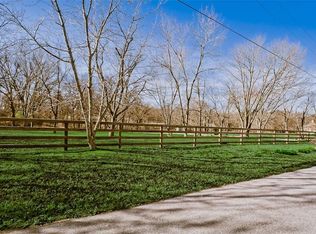 2984 W Capps Rd, Rogers, AR 72758