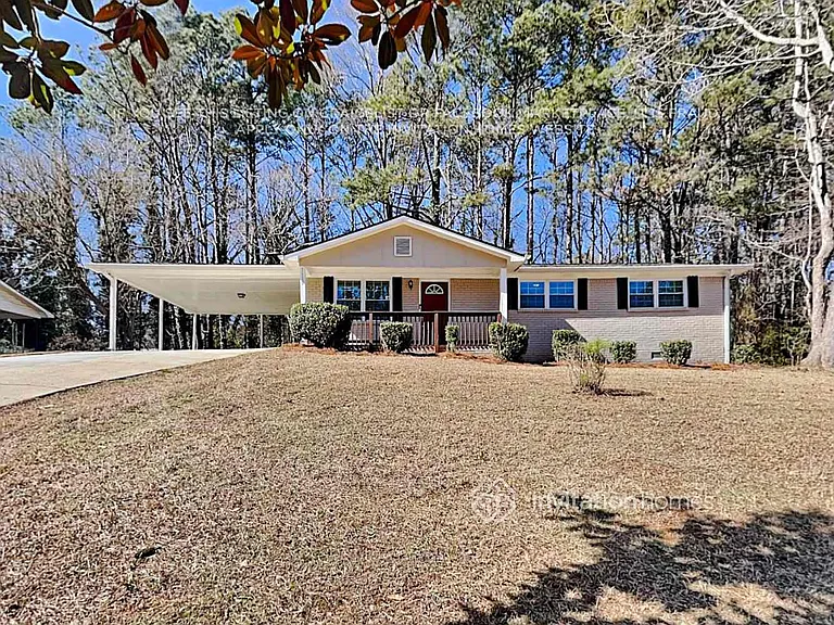 2182 Chestnut Log Loop — Photo 2
