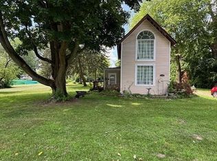 230 S Munson Rd, Swanton, OH 43558