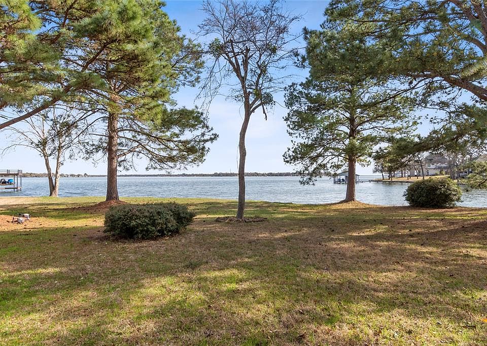 1st image of 229 Esquire Estates Rd