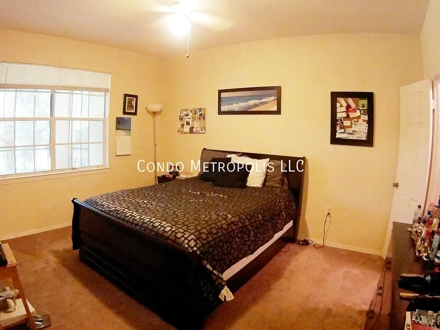 Your Perfect 1b-1b Orlando Retreat Awaits! Partial Golf Course Views ~ — Photo 4