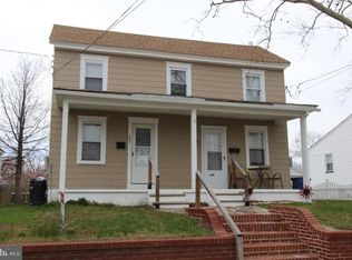 641-643 W Broad St, Gibbstown, NJ 08027