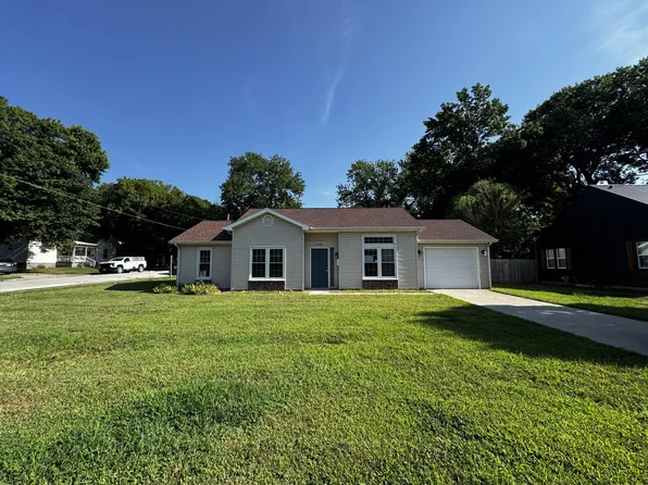 428 W Sycamore Street, Nevada, MO 64772