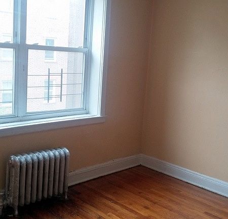 3rd image of 55 Sheridan Ave APT A34