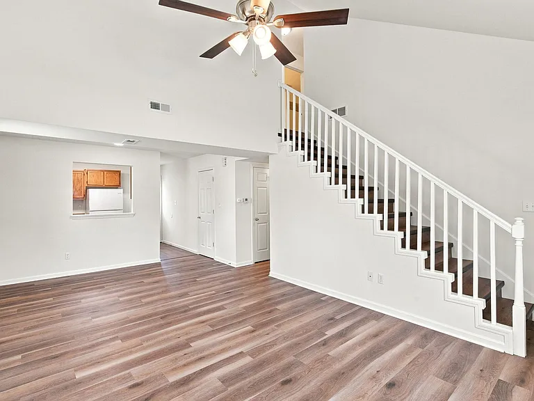 3518 Prescott Dr — Photo 5