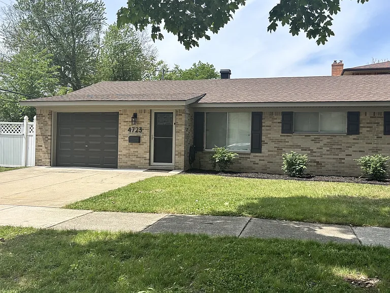 4723 Cooper Ave — Photo 9
