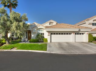2925 Harbor Cove Dr, Las Vegas, NV 89128