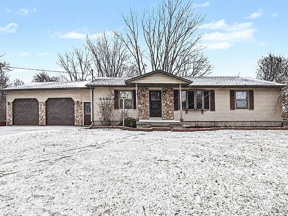 2nd image of 1495 S Knight Rd