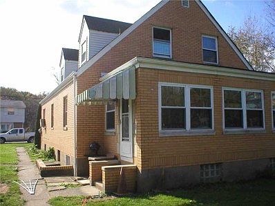 2nd image of 38 Poma St