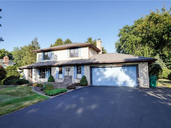 42 Sherwood Dr, Brockport, NY 14420