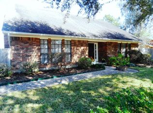 2209 Airline Dr, Friendswood, TX 77546