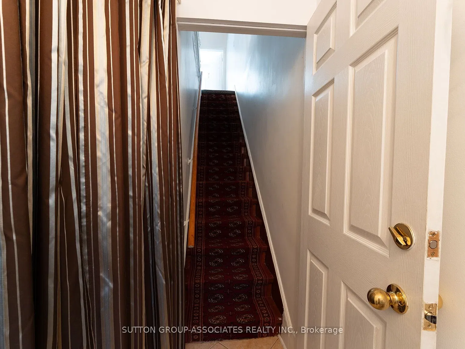 1 bed, $1,800 — Photo 3