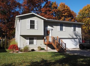 2841 Cornell Ct, Muskegon, MI 49441