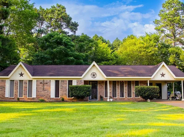 240 Devin St, Jefferson, TX 75657