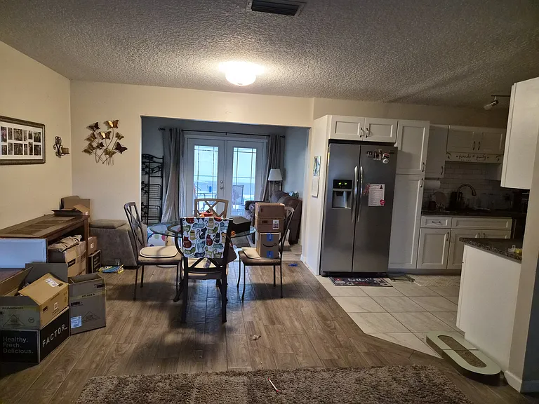 12401 Brookside St — Photo 3