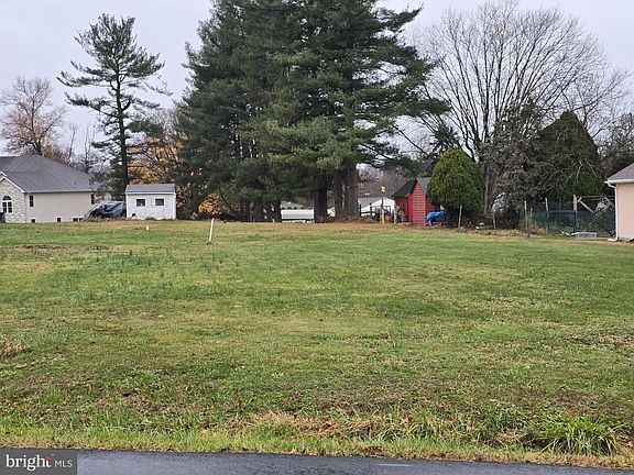 2nd image of 8333 Grove Angle Rd