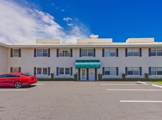 298 SW 6th St APT 103, Boca Raton, FL 33432