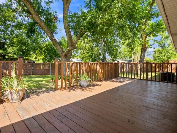 2507 N Shannon St, Sherman, TX 75092