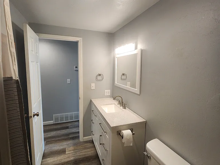 1298 S Bayshore Rd #1 — Photo 43