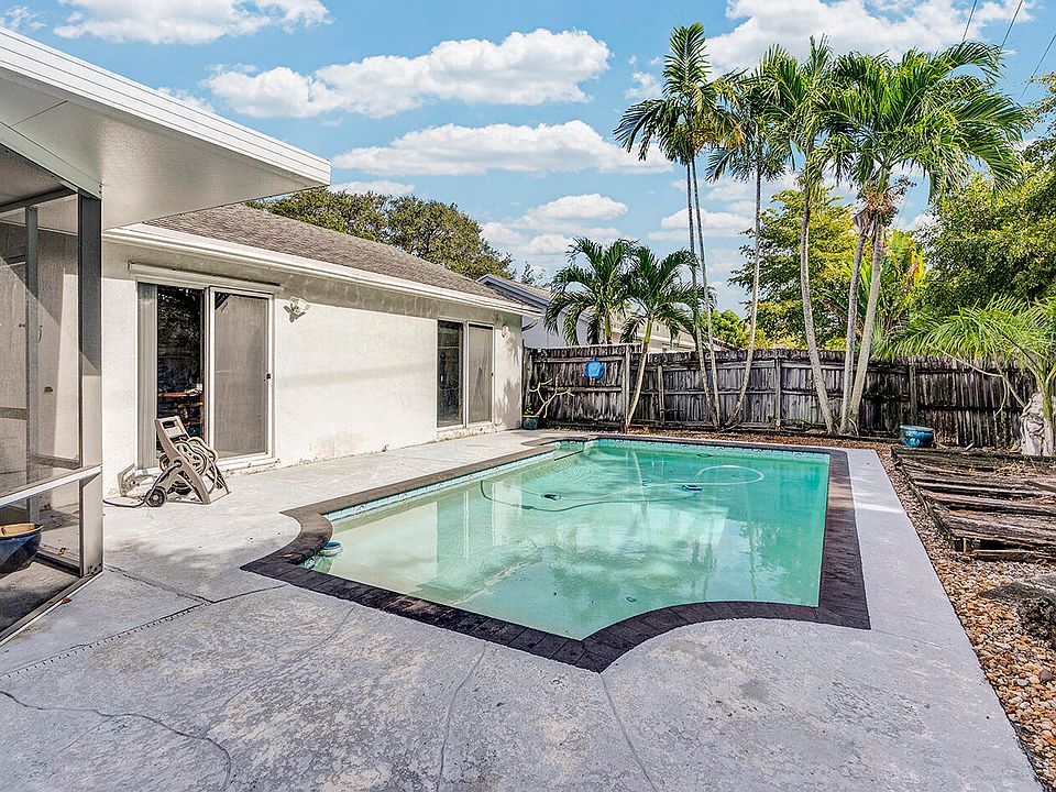 1st image of 4846 NW 14th Street