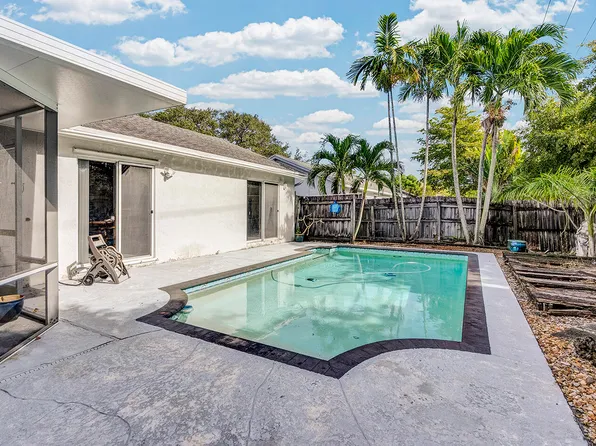 4846 NW 14th Street, Coconut Creek, FL 33063