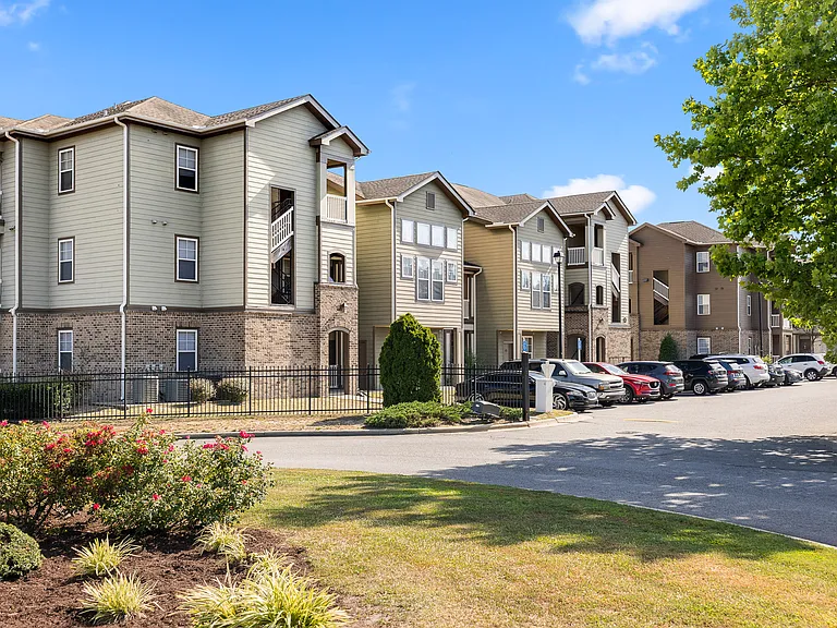 Aspen Ridge Apartments — Photo 19
