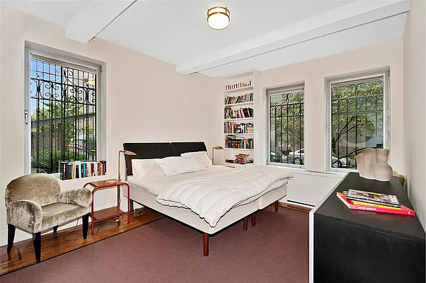 Rented by Douglas Elliman | media 23