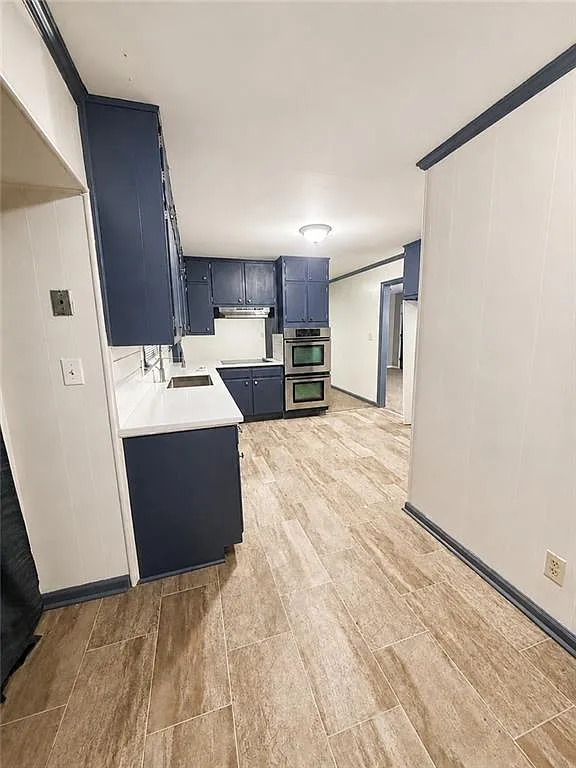3 bed, 2.0 bath, 1408 sqft, $1,995 — Photo 3