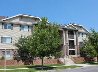 3478 E Ridge Route Rd. #C-6, Eagle Mountain, UT 84005